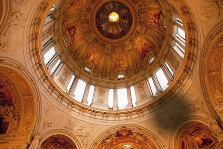 Innenansicht Berliner Dom. Foto: ©iStockphoto.com/Melhi. Innenansicht Berliner Dom. Foto: ©iStockphoto.com/Melhi.