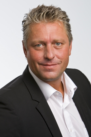 Alex Fürst, Country Manager DACH und Eastern Europe, Acronis Alex Fürst, Country Manager DACH und Eastern Europe, Acronis