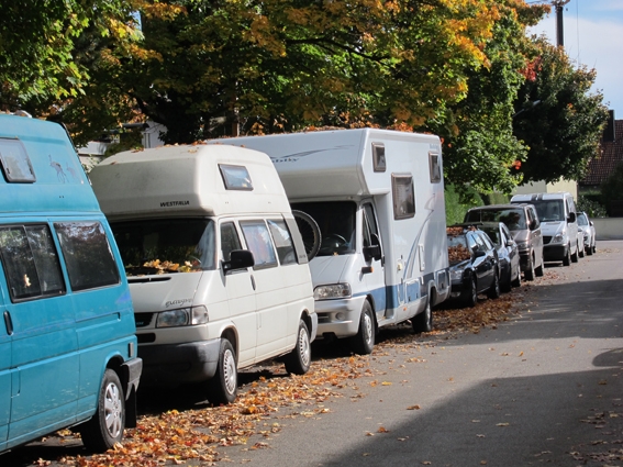 D.A.S. Rechtsschutzversicherung - Wohin mit Wohnwagen oder?mobil im Winter?