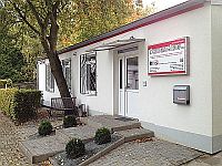 Bürogebäude und Ladengeschäft Bürogebäude und Ladengeschäft