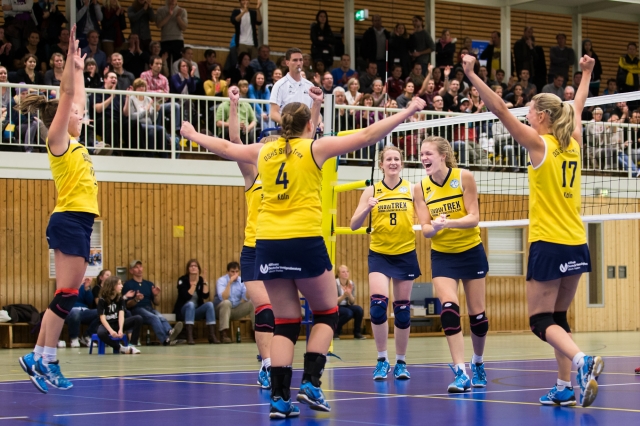 Feierte den Siegüber den letztjährigen Zweitliga-Vizemeister VfL Oythe: Das Team DSHS SnowTrex Köln Feierte den Siegüber den letztjährigen Zweitliga-Vizemeister VfL Oythe: Das Team DSHS SnowTrex Köln