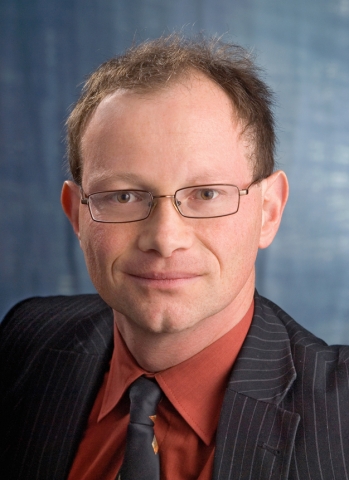 Martin Bernhard, Wirtschaftsjournalist und PR-Experte