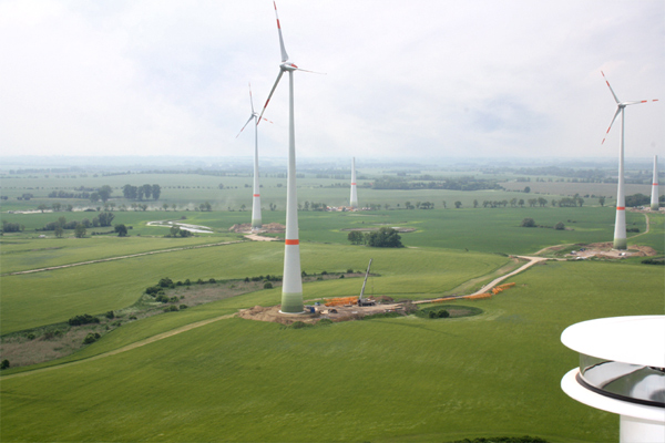 Geschlossene Windkraftfonds und aktuelle Umweltfonds finden Anleger auf www.gruene-sachwerte.de . Geschlossene Windkraftfonds und aktuelle Umweltfonds finden Anleger auf www.gruene-sachwerte.de .