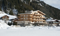 Hotelansicht (Naturhotel Tandler)