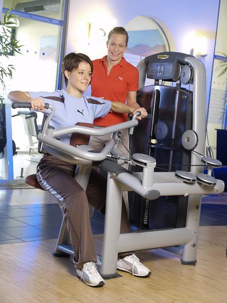Fitnessmarktstudie 2013: Mehr Professionalität schaffen - Attraktive Preise gewinnen Fitnessmarktstudie 2013: Mehr Professionalität schaffen - Attraktive Preise gewinnen
