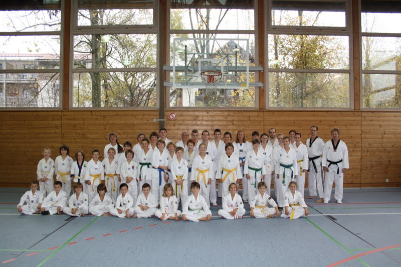 Teilnehmer beim Taekwondo Camp Teilnehmer beim Taekwondo Camp