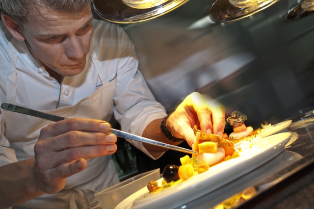 Chefkoch Dirk Hoberg im Ophelia Gourmetrestaurant RIVA Konstanz