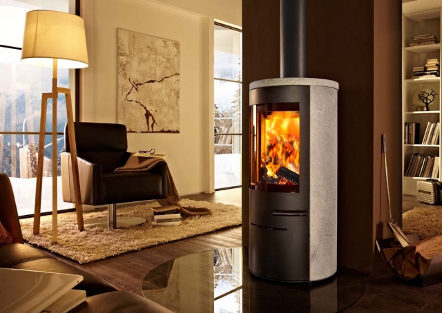 Der Kaminofen?Aprica? vereint Effizienz mit elegantem Design und ist speziell für kleinere Räume opt Der Kaminofen?Aprica? vereint Effizienz mit elegantem Design und ist speziell für kleinere Räume opt