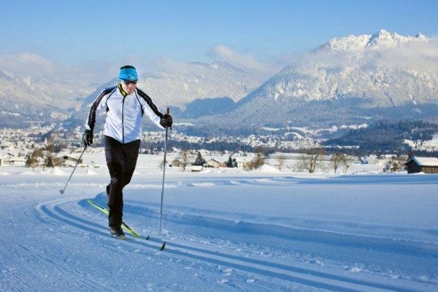 Ob Langlaufen, Schneeschuhwandern, Nordic Walking oder Schlittschuhlaufen: Die Naturparkregion Reutt Ob Langlaufen, Schneeschuhwandern, Nordic Walking oder Schlittschuhlaufen: Die Naturparkregion Reutt
