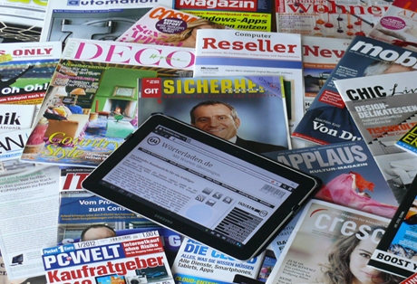 Vermarkten Sie sich und Ihre Marke auf allen Online- und Offline-Kanälen Vermarkten Sie sich und Ihre Marke auf allen Online- und Offline-Kanälen