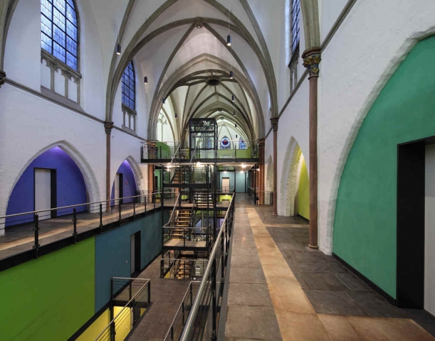 Kirchenansicht innen Kirchenansicht innen