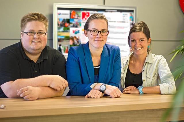 v.l. René von der Haar (medienweite), Katja Diehl und Kathrin Menkhaus (VOS)