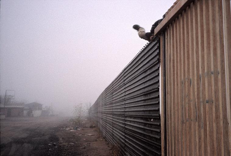 Chihuahua, Agua Prieta, Mexico, 2001 © Alex Webb / Magnum Photos