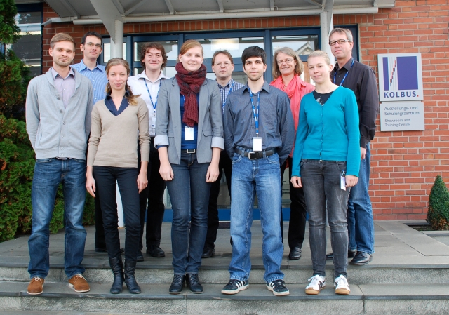 Studenten der Hochschule für Technik, Wirtschaft und Kultur Leipzig zu Besuch bei Kolbus. Untere Rei