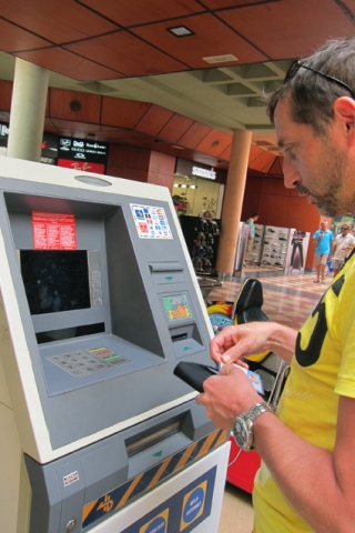 ERGO Verbraucherinformation - Sicher shoppen am Urlaubsort ERGO Verbraucherinformation - Sicher shoppen am Urlaubsort