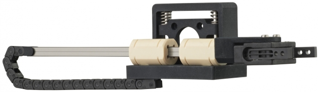 Mithilfe weniger Zubehörteile wie Greiferadapter, Energiekettenanschlusselement und einer E2 micro-E