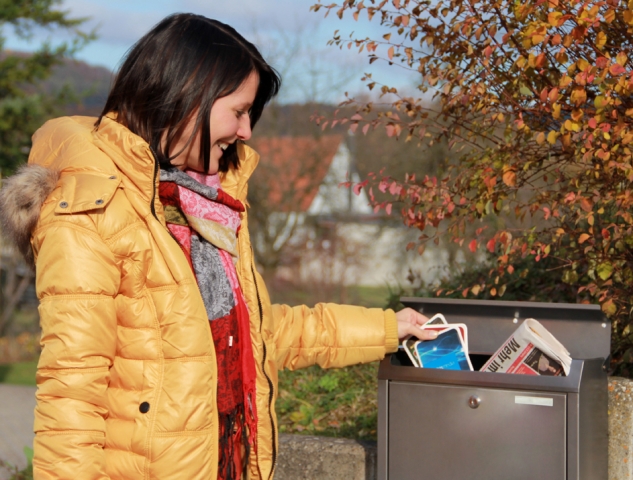 Bierdeckelwerbung an die Briefkästen mit der Bierdeckelpost Bierdeckelwerbung an die Briefkästen mit der Bierdeckelpost