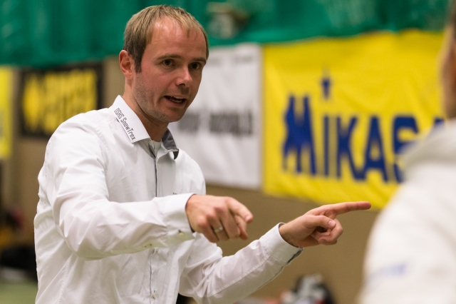 Spielt am Samstag mit seinem Team DSHS SnowTrex Köln gegen seinen Hamburger Ex-Club: Kölns Trainer J Spielt am Samstag mit seinem Team DSHS SnowTrex Köln gegen seinen Hamburger Ex-Club: Kölns Trainer J