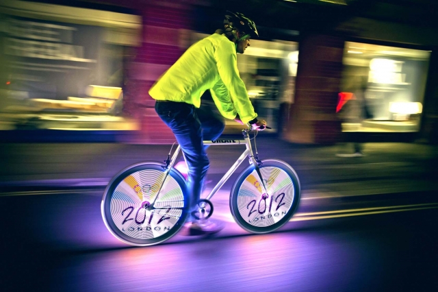 Das neue Ambient Medium der inovisco Mobile Media AG: das Digibike