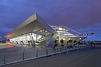 Die Firma P.E.R. hat unter anderem das Hamburg Cruise Center Altona mit Notstromsystemen ausgerüstet Die Firma P.E.R. hat unter anderem das Hamburg Cruise Center Altona mit Notstromsystemen ausgerüstet