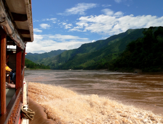 Auf dem Mekomg bei Luang Prabang Auf dem Mekomg bei Luang Prabang
