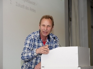 Joachim Barloschky ist Jurymitglied des Projekt: Neue Nachbarschaft Joachim Barloschky ist Jurymitglied des Projekt: Neue Nachbarschaft