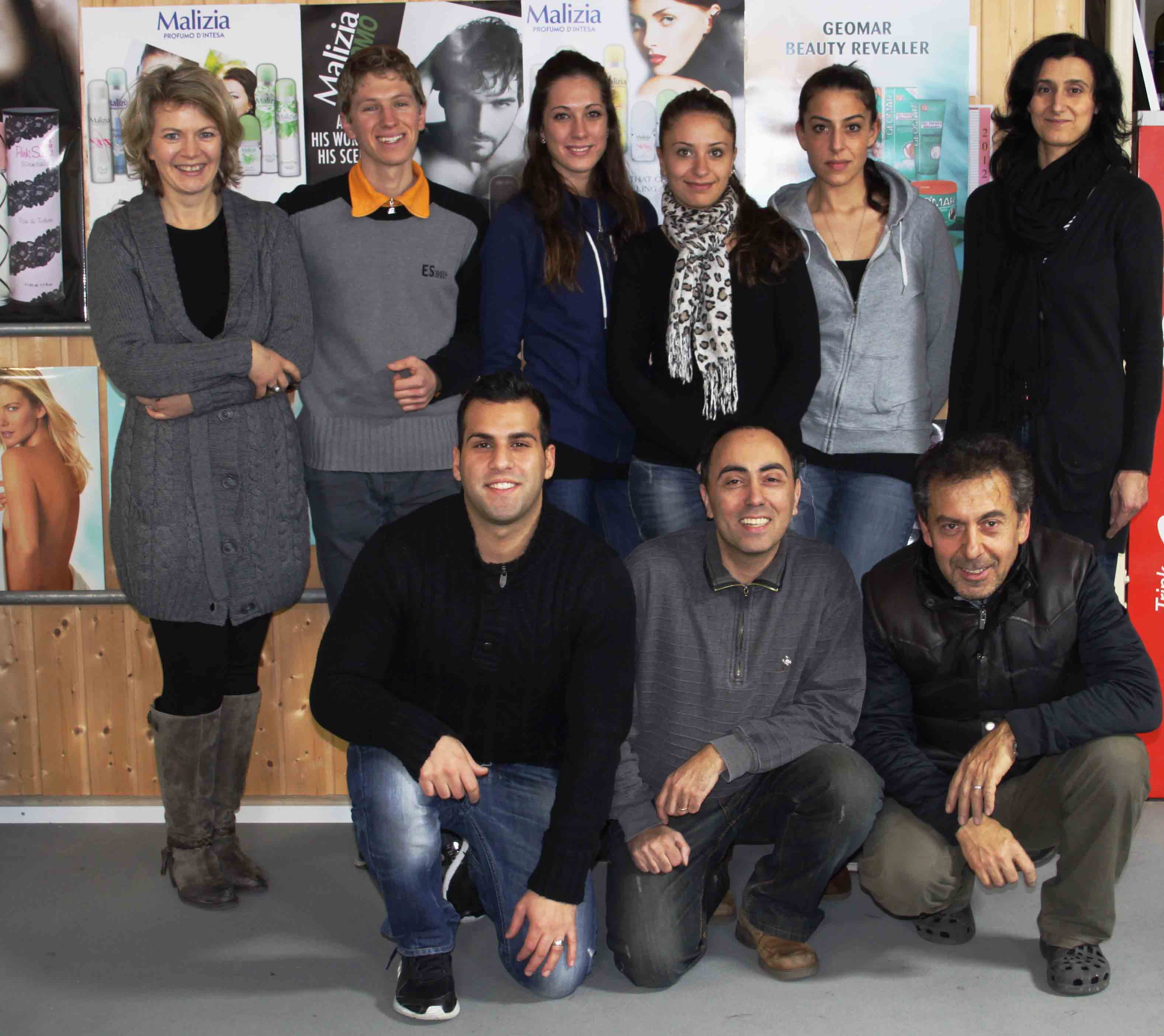Hinter Dambiro steht ein engagiertes Team! Hinter Dambiro steht ein engagiertes Team!