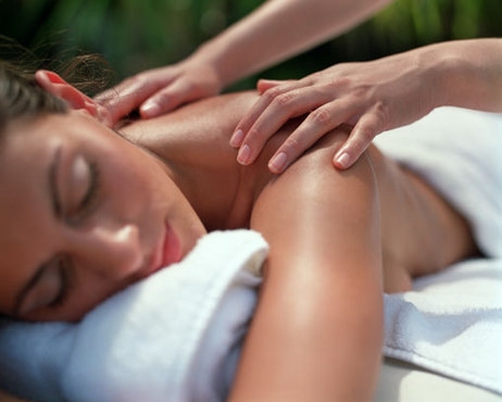 Kurzreisen liegen im Trend, vom Wellness- bis zum Romantikwochenende Kurzreisen liegen im Trend, vom Wellness- bis zum Romantikwochenende