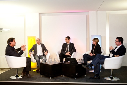 Beim 2. Webkongress von Saint-Gobain Weber und db deutsche bauzeitung wurde umfassend debattiert. Beim 2. Webkongress von Saint-Gobain Weber und db deutsche bauzeitung wurde umfassend debattiert.