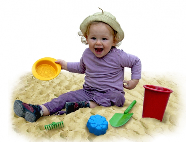 Sandkastenspielzeug aus Biokunststoff ist schadstofffrei, nach Gebrauchökologisch abbaubar und bring Sandkastenspielzeug aus Biokunststoff ist schadstofffrei, nach Gebrauchökologisch abbaubar und bring