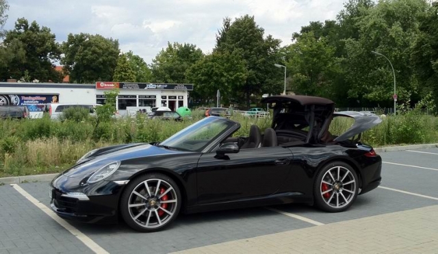 SmartTOP Verdecksteuerung für das neue Porsche Carrera Cabrio SmartTOP Verdecksteuerung für das neue Porsche Carrera Cabrio