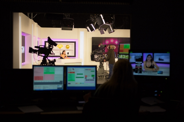 GemsTV-Erfinder Steve Bennett moderiert am 5. Dezember live bei GTVG. GemsTV-Erfinder Steve Bennett moderiert am 5. Dezember live bei GTVG.
