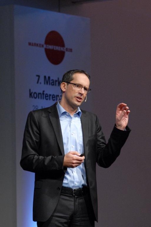Tim Gebauer auf der Markenkonferenz B2B (Quelle: Vogel Business Media)