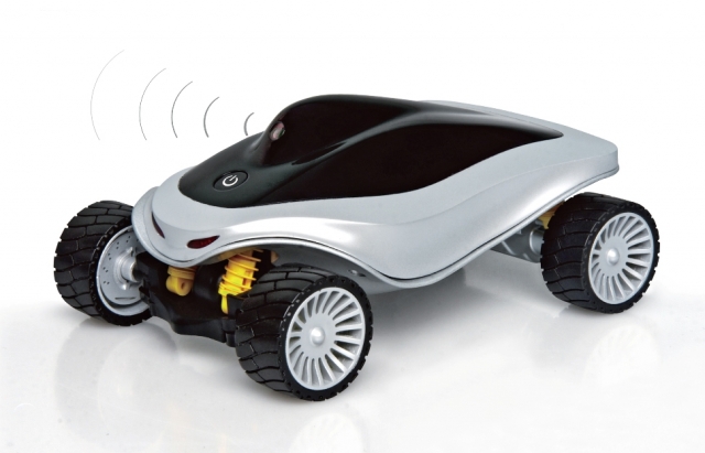 QCar - das neue Smartphone-gesteuerte SpyCar von Maptaq QCar - das neue Smartphone-gesteuerte SpyCar von Maptaq