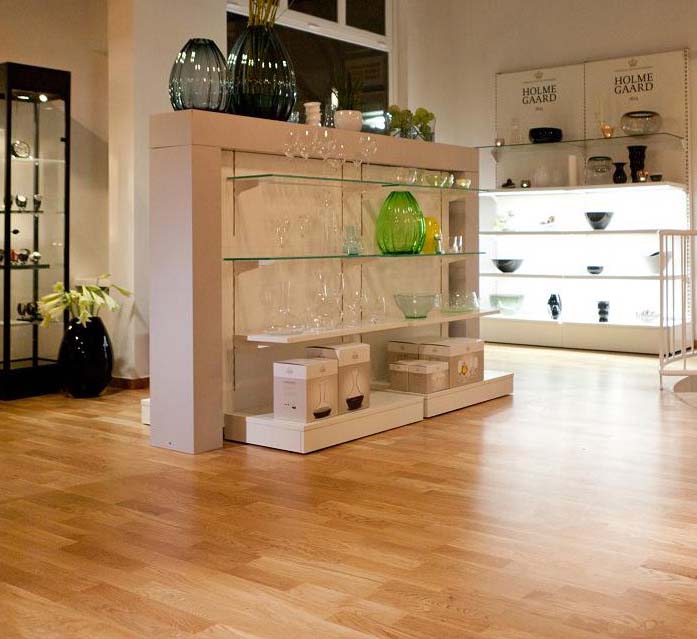 Innenansicht des Wohndesign-Shops ConceptRoom Innenansicht des Wohndesign-Shops ConceptRoom