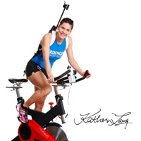 Kathrin Lang macht sich mit dem FINNLO Indoor Cycle fit für den Wettkampf