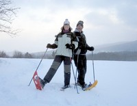 Schneeschuwandern im Rhön Park Hotel. Foto Sandra Wettlaufer Schneeschuwandern im Rhön Park Hotel. Foto Sandra Wettlaufer