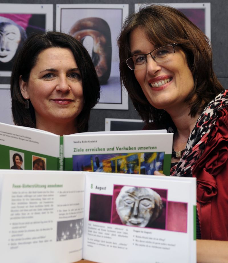 Sandra Kuhn-Krainick und Heike Arnold bei ihrer Buchpräsentation, Foto: Klaus Venus