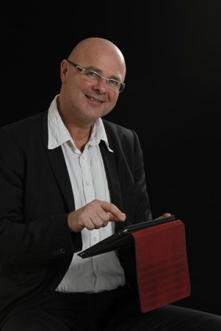 Lutz Deckwerth, Journalist, Filmproduzent, integraler Coach und Berater Lutz Deckwerth, Journalist, Filmproduzent, integraler Coach und Berater