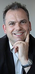 Ernährungswissenschaftler Dr. Stephan Lück warnt vor falscher sportlicher Betätigung.  Foto: Holger 
