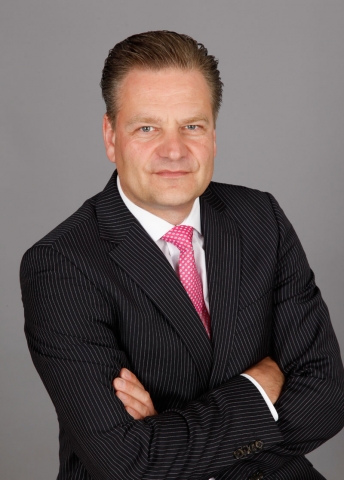 Frank Lübberstedt: Perlentaucher mit Begeisterung und Akribie
