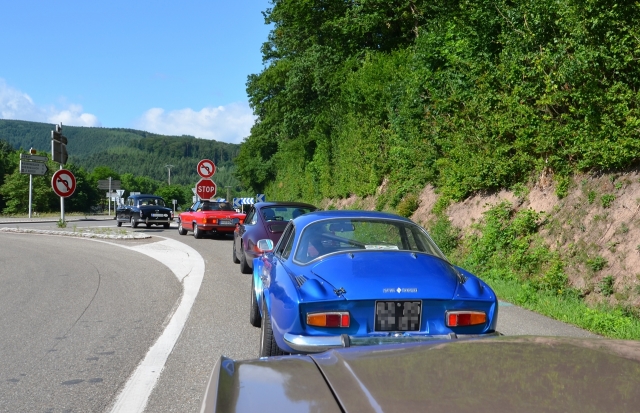 Eine Reise mit Gleichgesinnten durchs Elsass zählt zu den Höhepunkten einer jeden Oldtimersaison. (F Eine Reise mit Gleichgesinnten durchs Elsass zählt zu den Höhepunkten einer jeden Oldtimersaison. (F