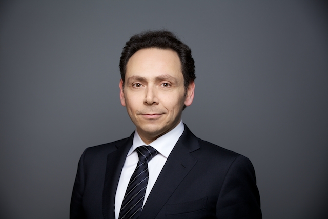 Dr. med. Bilal Chamat, FEBO, ist anerkannter Spezialist für Augenheilkunde Dr. med. Bilal Chamat, FEBO, ist anerkannter Spezialist für Augenheilkunde