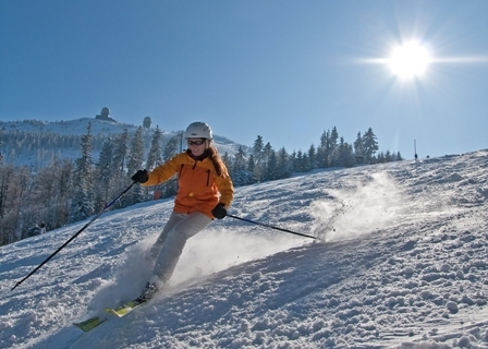 Ski Alpin pur auf dem Großen Arber im Bayerischen Wald Ski Alpin pur auf dem Großen Arber im Bayerischen Wald