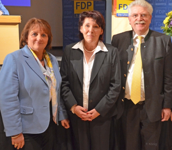FDP-Landesvorsitzende und Bundesjustizministerin Sabine Leutheusser-Schnarrenberger (links) und Baye FDP-Landesvorsitzende und Bundesjustizministerin Sabine Leutheusser-Schnarrenberger (links) und Baye