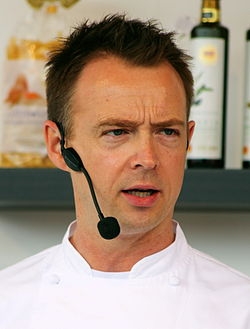 Die beste Currywurst auf der CeBIT bei All for One Steeb in Halle 4, Stand A11. Holger Stromberg, Ko Die beste Currywurst auf der CeBIT bei All for One Steeb in Halle 4, Stand A11. Holger Stromberg, Ko