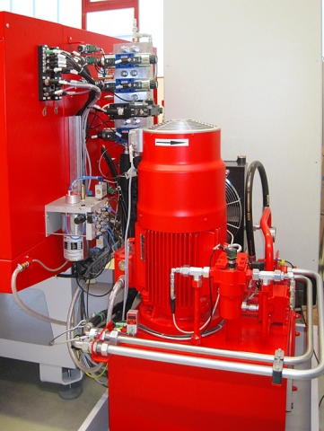 Neues hybrides Antriebssystem von transfluid sorgt für mehr Präzision, Energieeffizienz und Leistung Neues hybrides Antriebssystem von transfluid sorgt für mehr Präzision, Energieeffizienz und Leistung