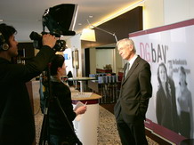 Dr. Gerhard Reinecke, Vors. Richter am Bundesarbeitsgericht, beim TV-Interview während des Kongress