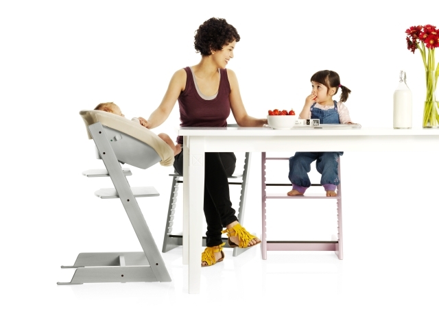 Alle an einem Tisch - mit dem Tripp Trapp® Newborn Set? Alle an einem Tisch - mit dem Tripp Trapp® Newborn Set?