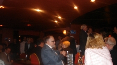 Networking beim Jahresauftakt der Deutschen Kompensation im Quatsch Comedy Club Networking beim Jahresauftakt der Deutschen Kompensation im Quatsch Comedy Club